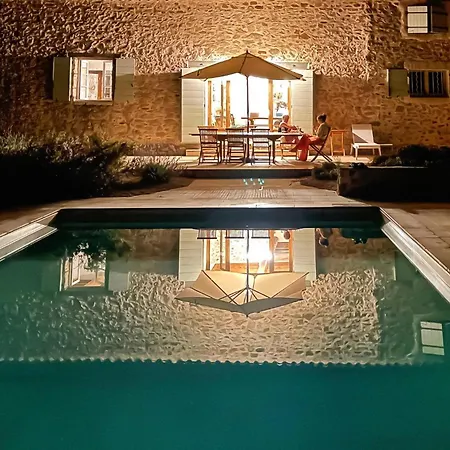 Hébergement de vacances Awesome In Murviel-les-beziers With Wifi *