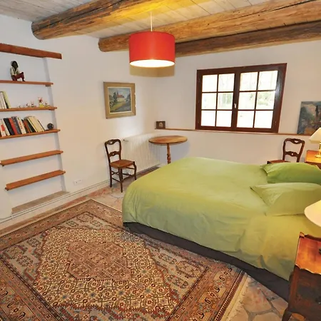 Hébergement de vacances Awesome In Murviel-les-beziers With Wifi